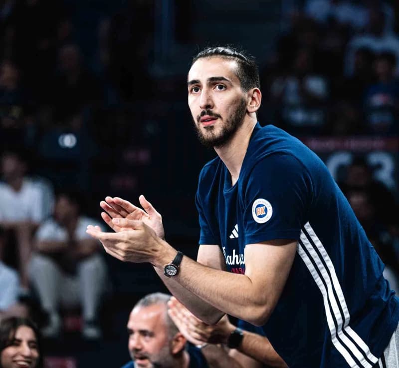 Kenan Sipahi, Bahçeşehir Koleji formasıyla EuroCup hedeflerini anlatıyor