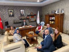 Erzurum Şehir Hastanesi Bölge Blok Konferans Salonu'nda düzenlenen KEPAN Şehir Toplantıları sırasında sağlık profesyonel