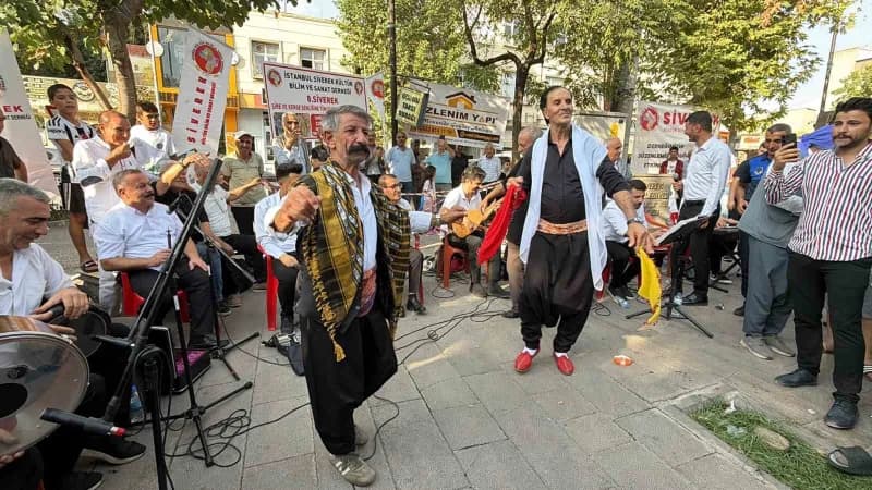Şanlıurfa’nın Siverek ilçesinde, Geleneksel olarak 8 yıldır düzenlenen Şire ve Kerge etkinliği yoğun katılımla gerçekleş