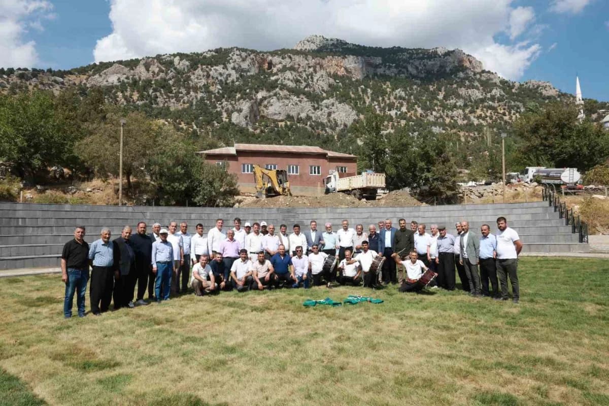 Yaklaşık 20 yıl aradan sonra yeniden güreş organizasyonuna ev sahipliği yapacak Kertmen'de hazırlıklar tamamlanma aşamas