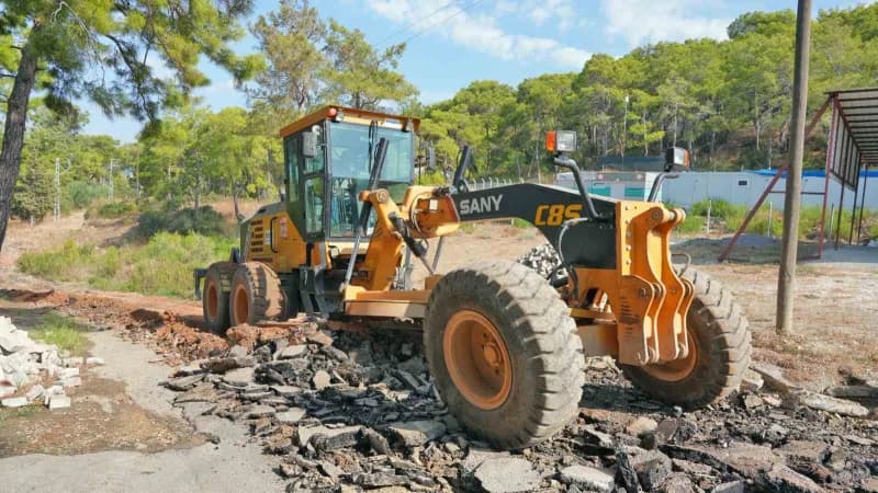 Alanya Belediyesi, Keşefli Mahallesi'nde uzun süredir beklenen yol çalışmasını tamamladı. Güneydenizi Sokak ile Keşefli