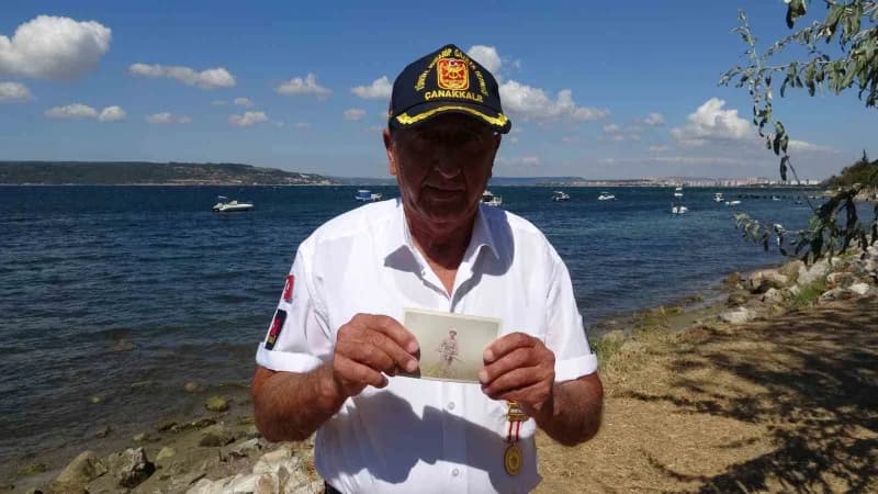 Çanakkale’de yaşayan Kıbrıs Gazisi Şükrü Şekerci, "Bir taraftan mutlu oluyorum bir taraftan kaybettimiz şehit olan arkad