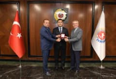 Kırgızistan İstanbul Başkonsolosu Çıngız Toktobekov ve Samsun TSO Yönetim Kurulu Başkanı Salih Zeki Murzioğlu görüşme sı