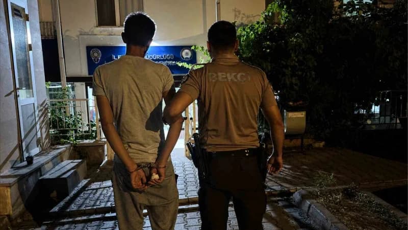 Kırıkkale’de polis ekipleri tarafından hırsızlık suçundan aranan hükümlünün yakalanması