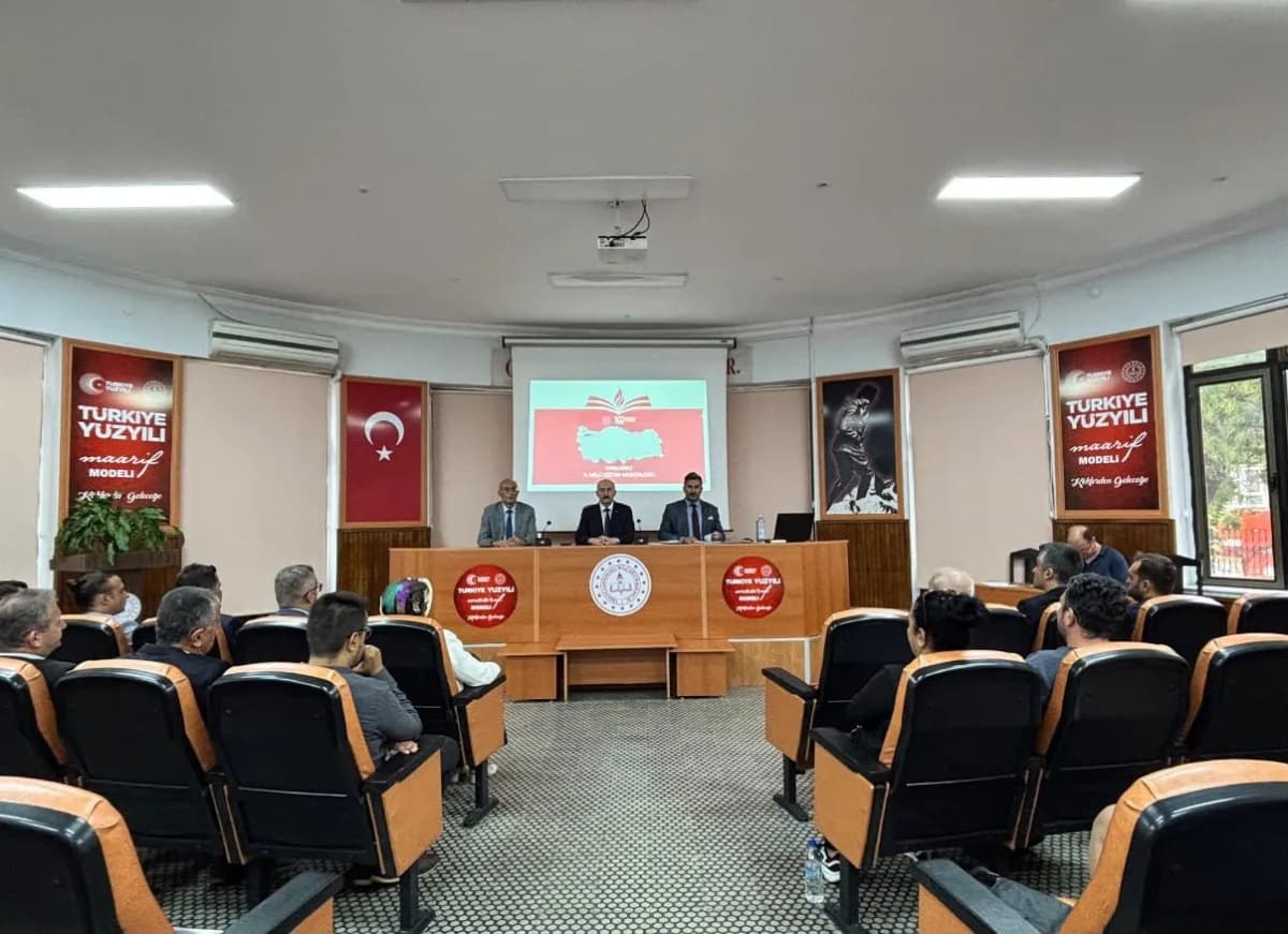 Kırklareli İl Millî Eğitim Müdürlüğü rehberlik ve psikolojik danışmanlık komisyonu toplantısı
