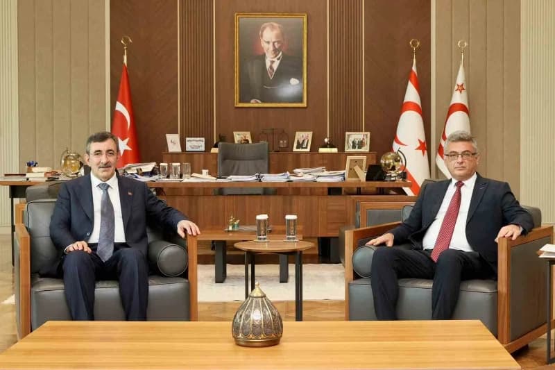 Kuzey Kıbrıs Türk Cumhuriyeti (KKTC) Cumhurbaşkanı Tufan Erhürman, Cumhurbaşkanı Yardımcısı Cevdet Yılmaz ile görüşme ge