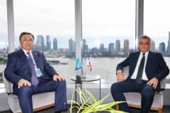 KKTC Cumhurbaşkanı Tufan Erhürman ve TDT Genel Sekreteri Kubanıçbek Ömüraliyev New York'ta görüşme yaparken