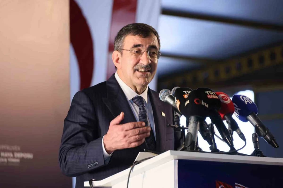 Cumhurbaşkanı Yardımcısı Cevdet Yılmaz