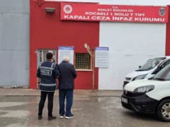 Kocaeli polis ekipleri suçluların yakalanması için operasyon düzenliyor