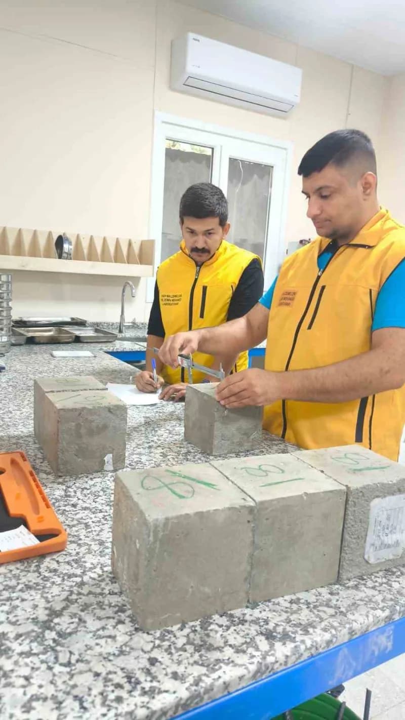 Kocaeli Büyükşehir Belediyesi’nin Yapı Malzemeleri ve Zemin Mekaniği Laboratuvarı, TÜRKAK tarafından akredite edildi.