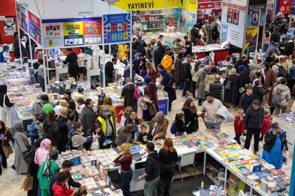 16. Uluslararası Kocaeli Kitap Fuarı’na ulaşım için kapsamlı plan hazırlandı. Fuar süresince ücretsiz ring ve Vapur sefe