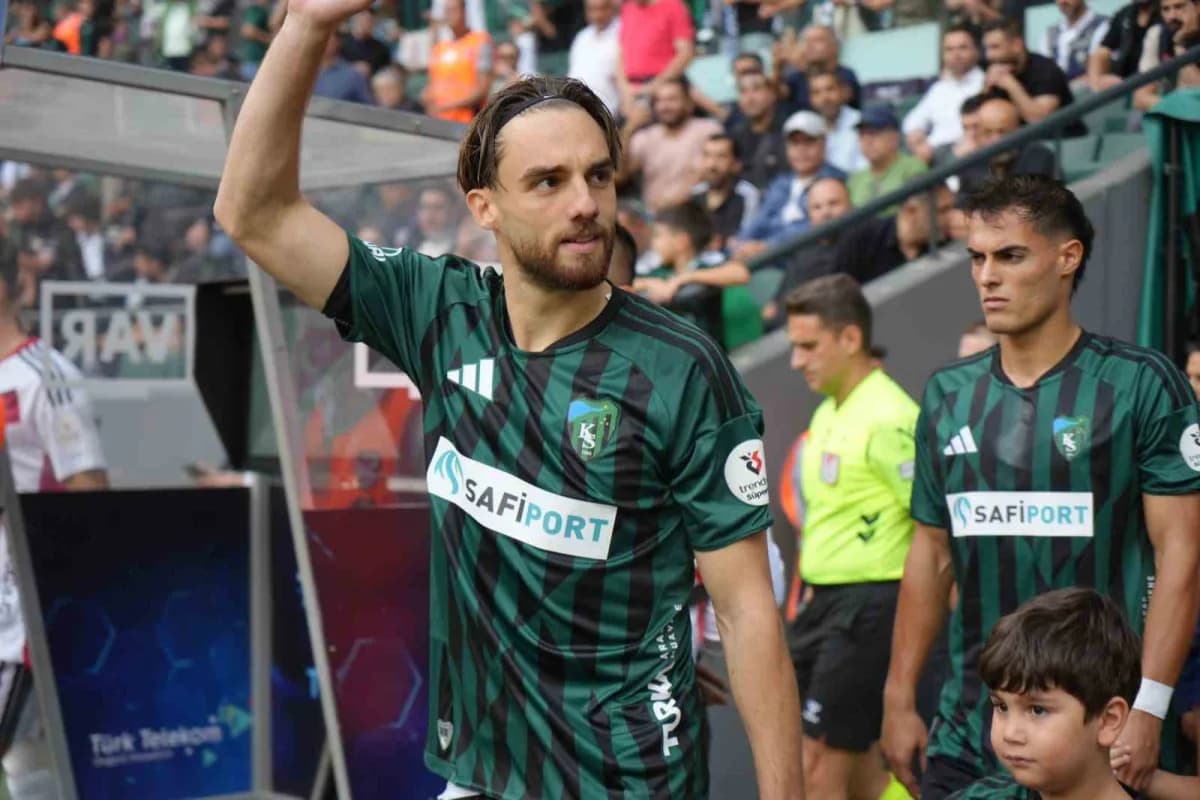 Trendyol Süper Lig’in 6. Haftasında Kocaelispor, Gaziantep FK’yı ağırlıyor. Karşılaşmanın ilk yarısı golsüz beraberlikle