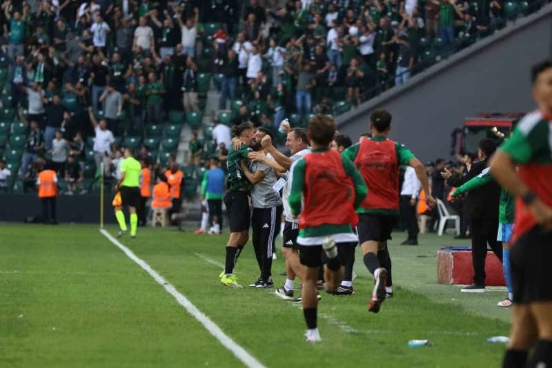 Trendyol Süper Lig’in 6. Haftasında Kocaelispor, sahasında Gaziantep FK’yı 2-0 mağlup etti.
