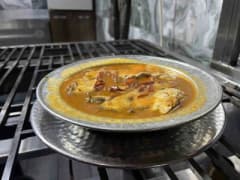 Konya'da kelle, ayak ve yanak etinden hazırlanan atom çorbası sıcak servis ediliyor