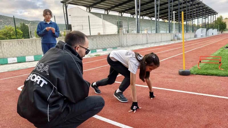 Konya’nın Bozkır ilçesinde, çocukların ve gençlerin sporla iç içe bir yaşam sürmelerini sağlamak amacıyla başlatılan gön