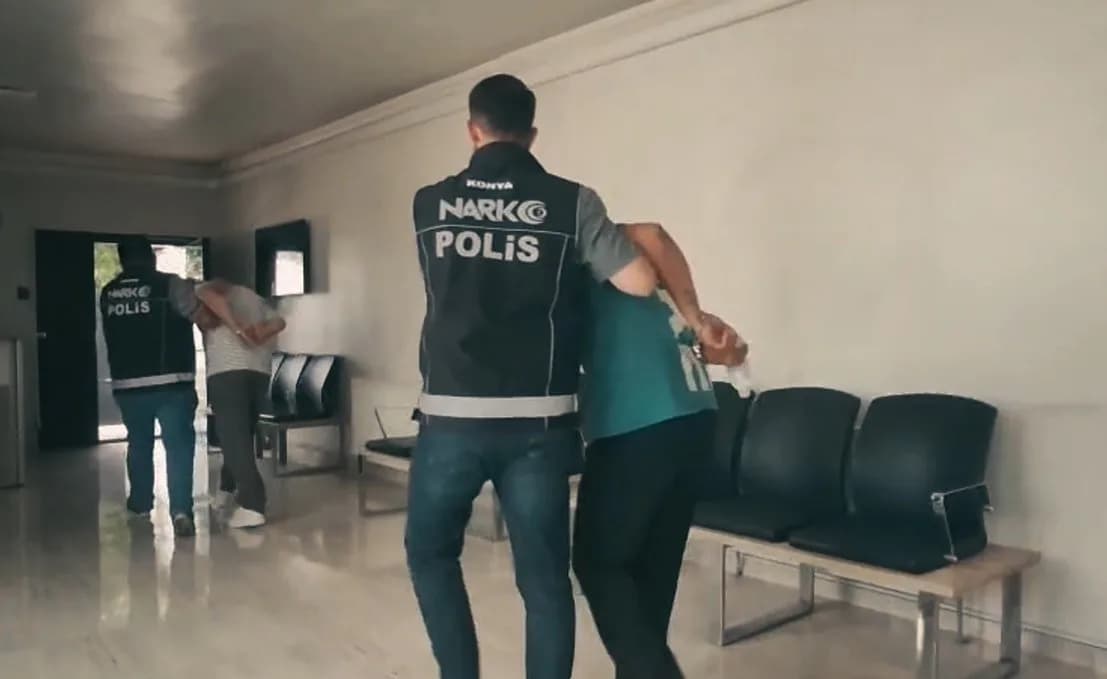 Operasyon kapsamında toplam 26 şüpheli şahıs yakalanarak gözaltına alındı.