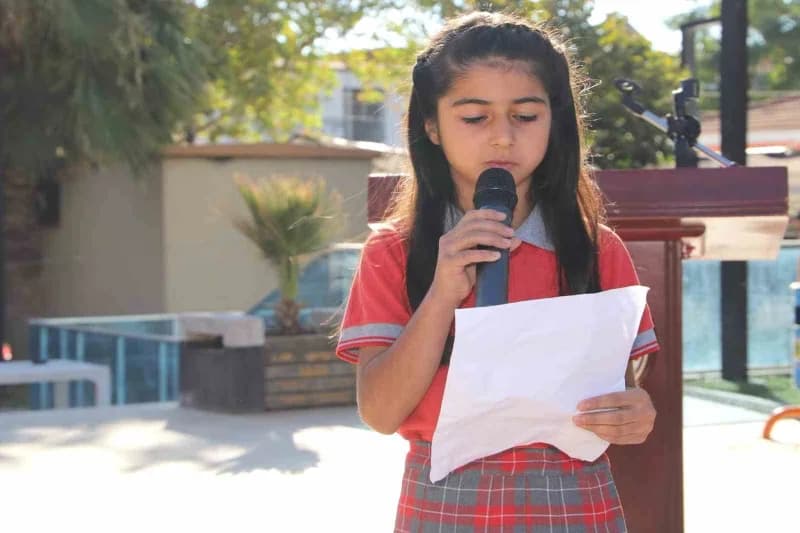 Aydın’ın Köşk ilçesinde 19 Eylül Gaziler Günü dolayısıyla tören düzenlenirken, İlçe protokolü Gaziler ve vatandaşlarla b