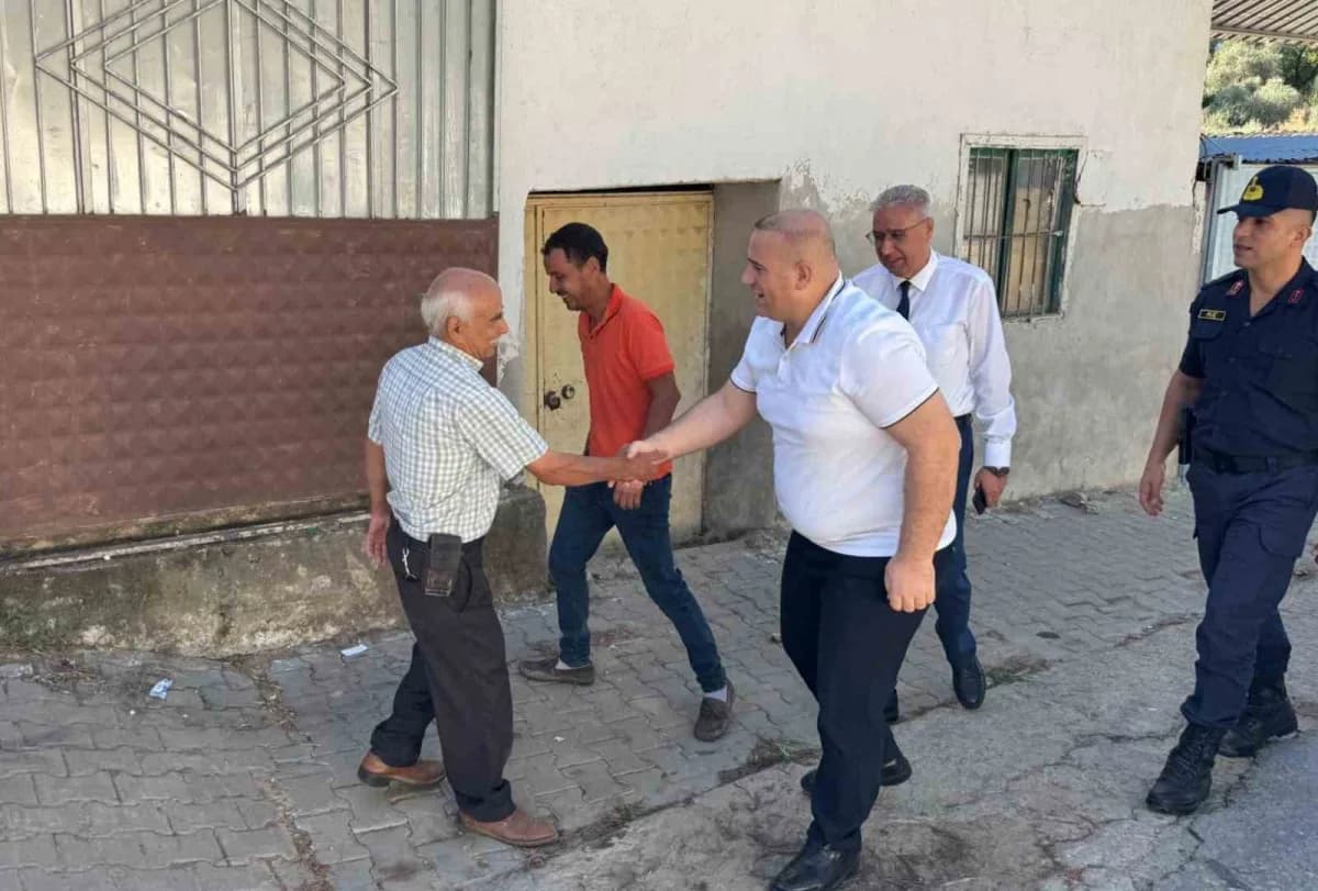 Köşk Kaymakamı Hasan Taş, İlçe genelindeki mahalle ziyaretleri kapsamında dört mahalleyi ziyaret ederek vatandaşlarla bi
