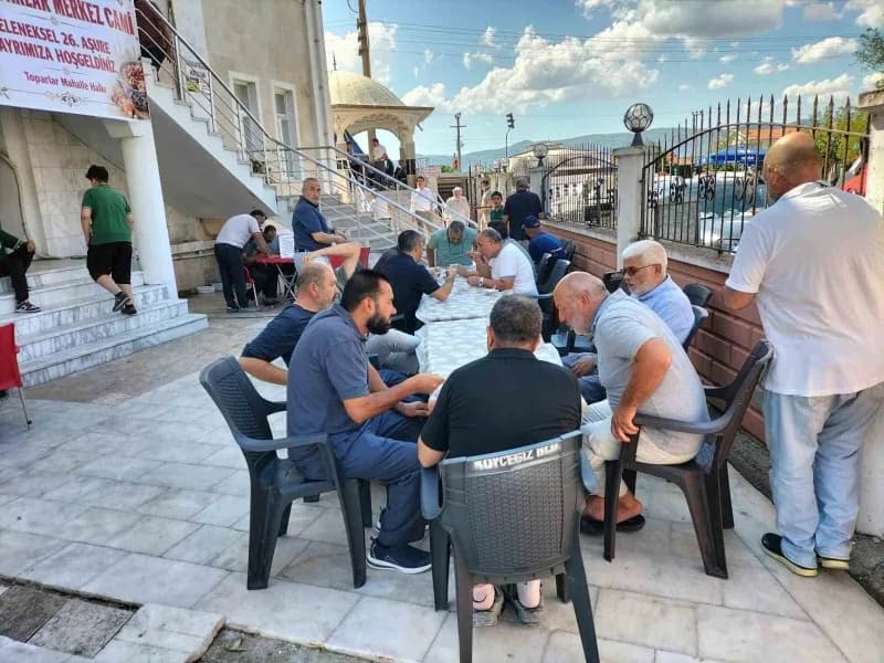 Köyceğiz Toparlar Mahallesi’nde 26. Aşure Etkinliği gerçekleştirildi