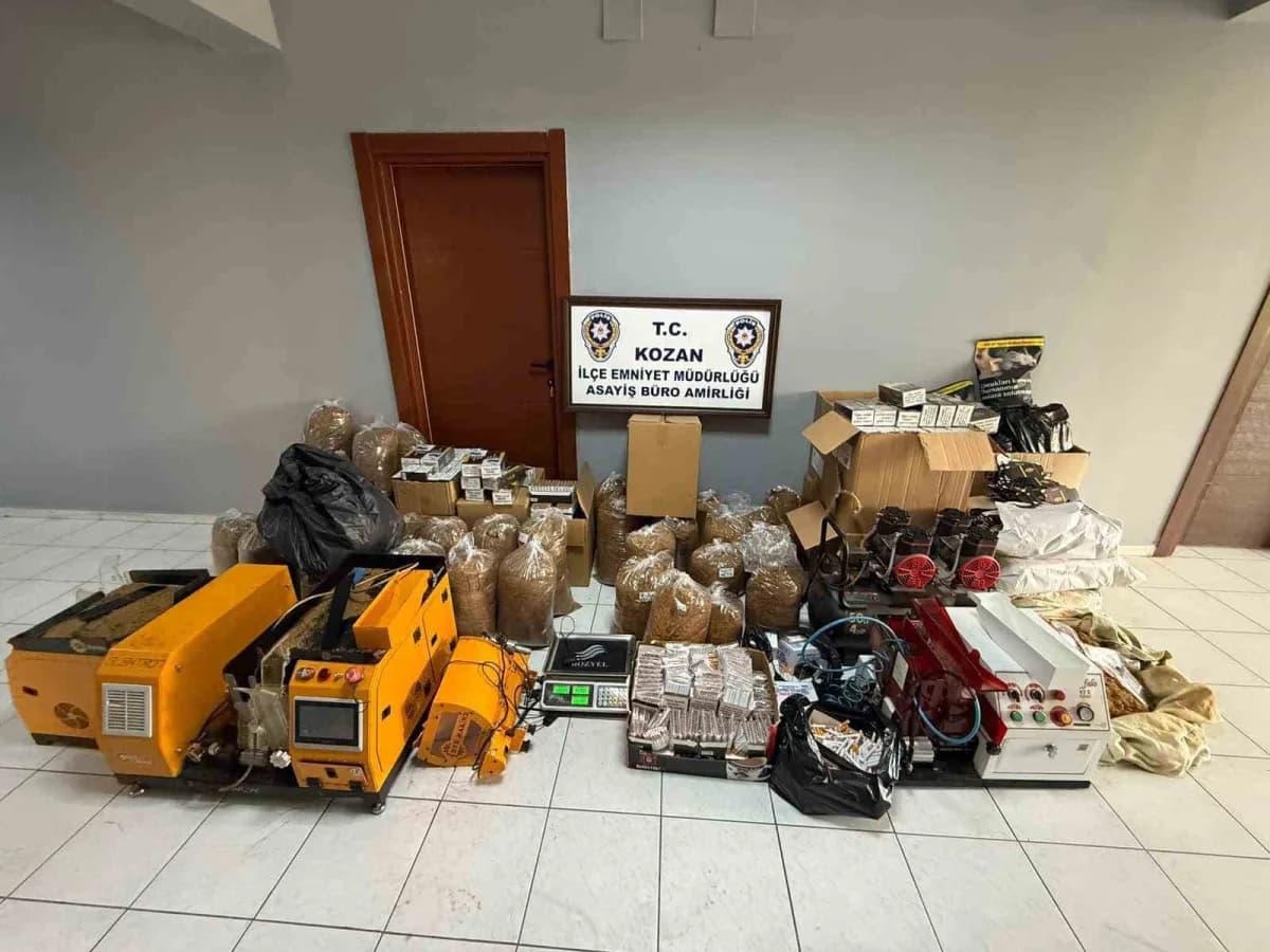 Adana Kozan’da polis ekiplerinin kaçak tütün ve trafik denetimi yaptığı anlar