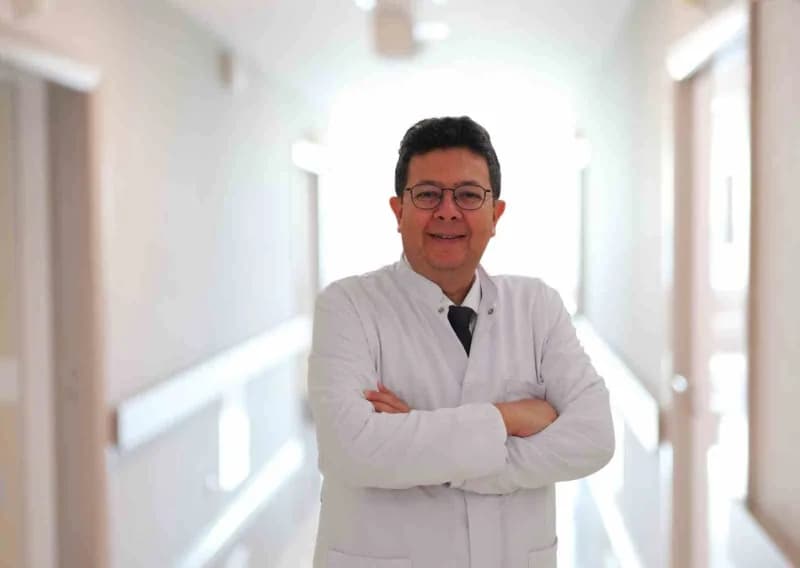 Kronik Myeloid Lösemi hakkında bilgilendirme yapan Prof. Dr. Mehmet Hilmi Doğu