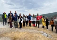 Kütahya Tavşanlı Doğa Sporları Kulübü üyeleri İkitaş Kanyonu’nda doğa yürüyüşü yaparken doğal manzara