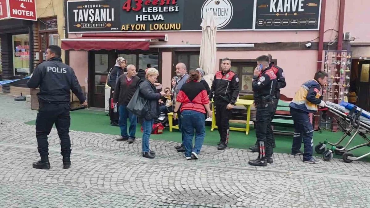Kütahya’da iş yerinde bıçaklanarak öldürülen 51 yaşındaki kadın ve olay yeri