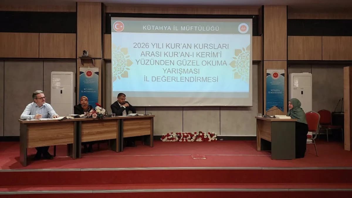 Kütahya'da 'Kur'an-ı Kerim'i Güzel Okuma Yarışması' düzenlendi