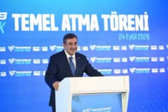 Cumhurbaşkanı Yardımcısı Cevdet Yılmaz Bursa TEKNOSAB Lojistik Park temel atma töreninde konuşma yaparken