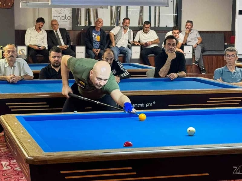3 Bant Bilardo Longoni Cup Türkiye Şampiyonası, Düzce’nin ev sahipliğinde başarıyla gerçekleştirildi. Türkiye’nin dört b