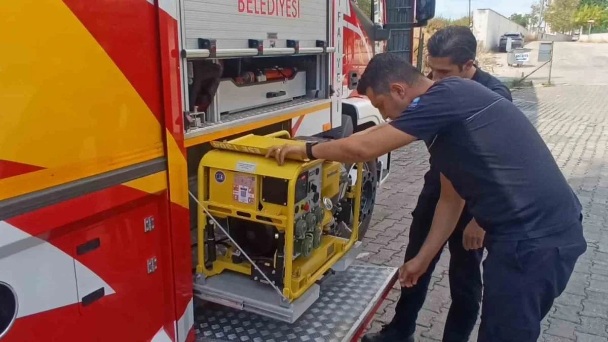 Antalya Büyükşehir Belediyesi İtfaiyesi için alınan son teknoloji ve tam donanımlı 24 yeni araçtan 2'si Manavgat Birimin