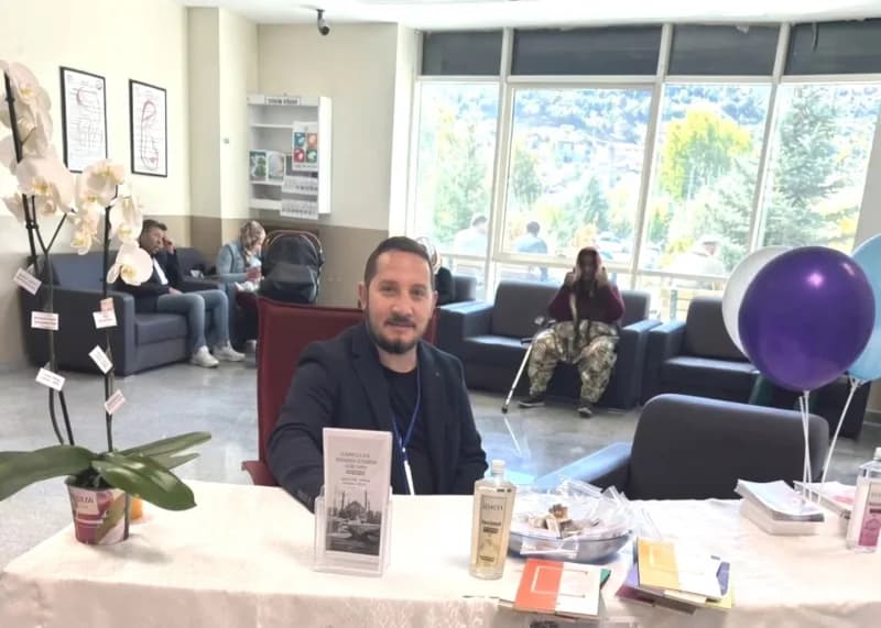 Simav Doç. Dr. İsmail Karakuyu Devlet Hastanesi’nde manevi rehberlik hizmetlerinin tanıtıldığı stant