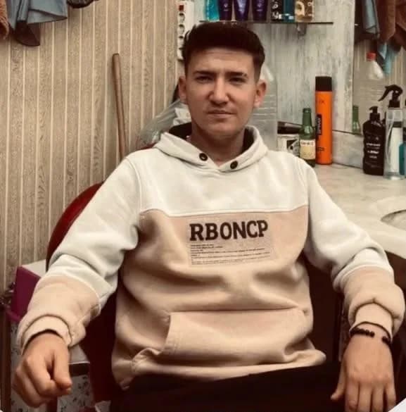 Erol Karasulu (20) hayatını kaybetti.