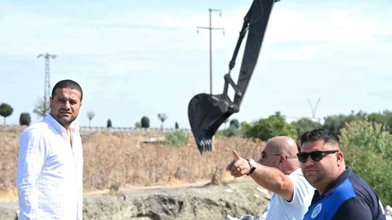 Manisa’da dere yataklarında kış öncesi temizlik çalışmaları yapan MASKİ ekipleri