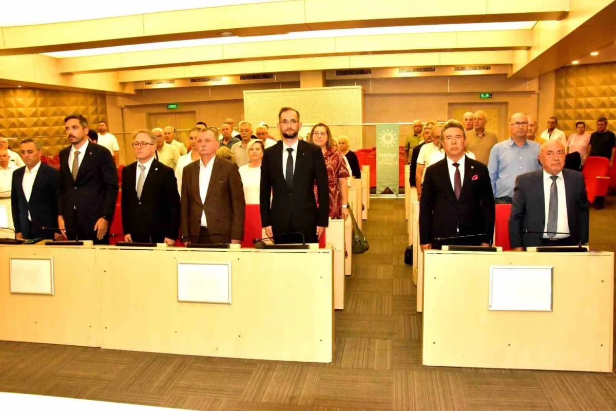 Manisa Kent Konseyi Olağan Seçimli Genel Kurulu’nda mevcut başkan Hakkı Bayraktar, yeniden başkanlığa seçildi. Bayraktar
