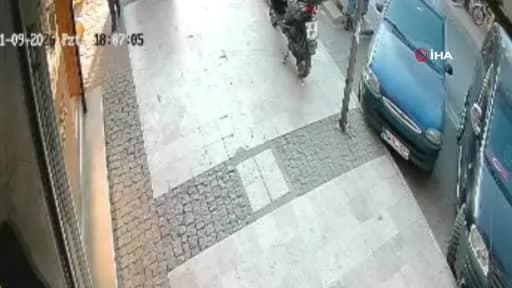Manisa Salihli’de kuyumcu dükkanına yapılan silahlı soygun girişimi sonrası esnafın müdahalesi