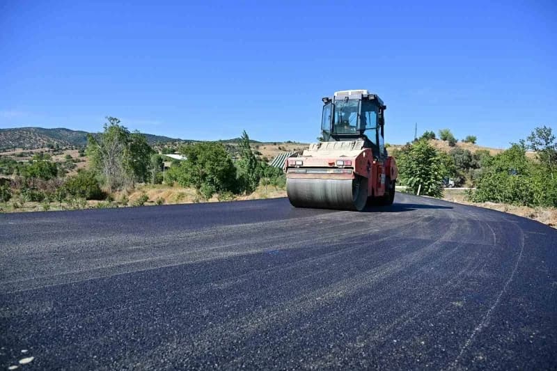 Manisa Büyükşehir Belediyesi, Sarıgöl ilçesinde mahalleler arasındaki ulaşım konforunu ve Yol güvenliğini artırmak amacı