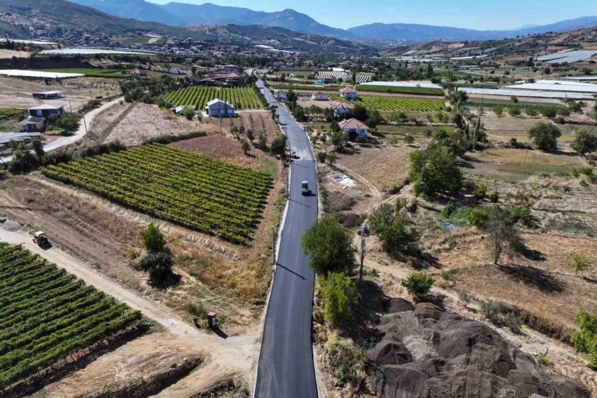 Manisa Büyükşehir Belediyesi, Sarıgöl ilçesinde mahalleler arasındaki ulaşım konforunu ve Yol güvenliğini artırmak amacı