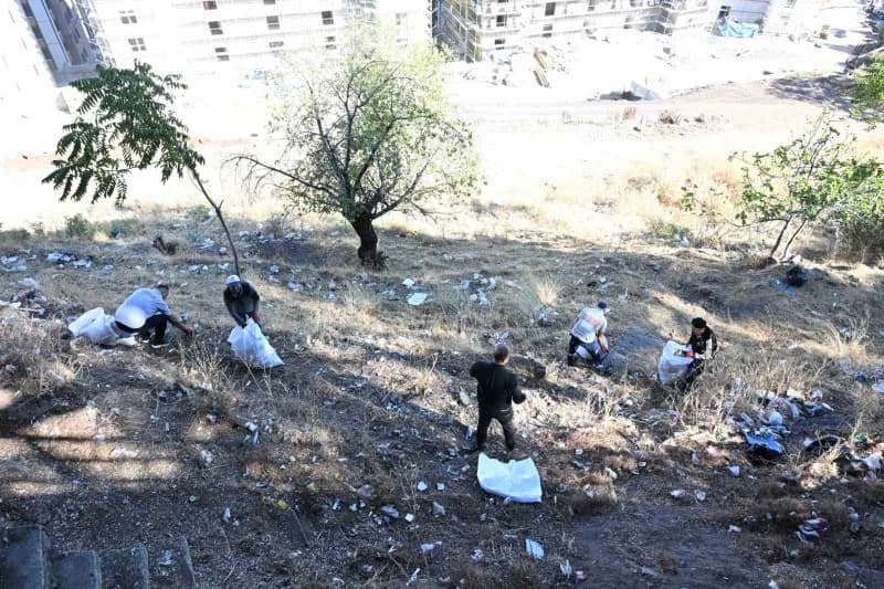 Manisa Büyükşehir Belediyesi, Şehzadeler Belediyesi ve Yunusemre Belediyesi iş birliğiyle Spil Dağı eteklerinde yer alan