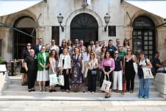 Marmaris Belediyesi temsilcisi Doç. Dr. Didem Gamze Işıksal, Dubrovnik’teki Akıllı Turizm Çalıştayı’nda konuşma yaparken