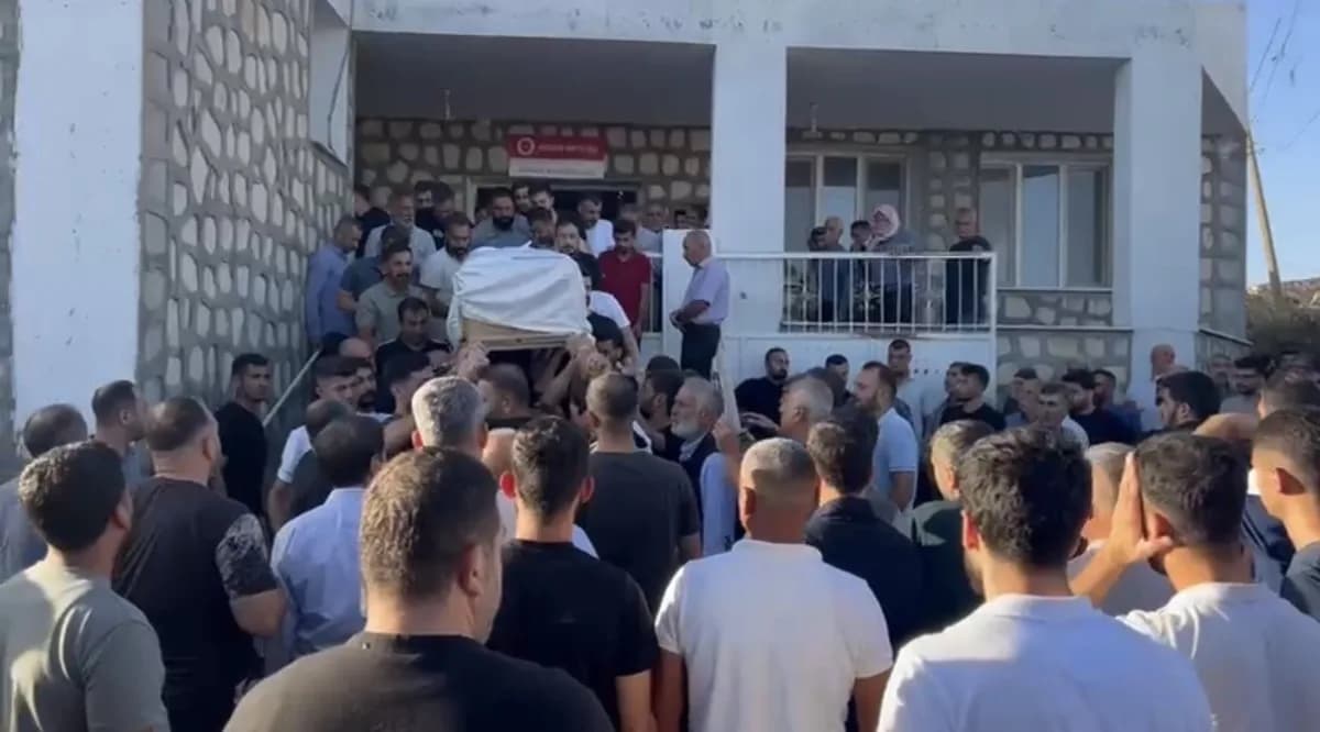 Girne’deki gemi faciasında hayatını kaybeden Mehmet Bayhan Nusaybin’de defnedildi