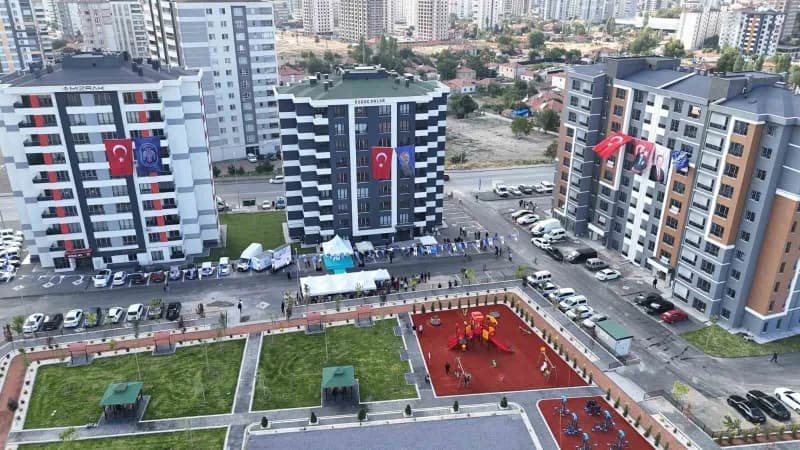 Kentsel dönüşümde başarılı çalışmaları ile öncü ve referans Belediye olan Melikgazi Belediyesi; Yıldırım Beyazıt Mahalle