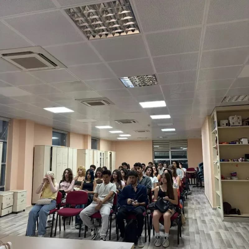 Menteşe’de gençler tiyatro eğitimleriyle sahneye hazırlanıyor