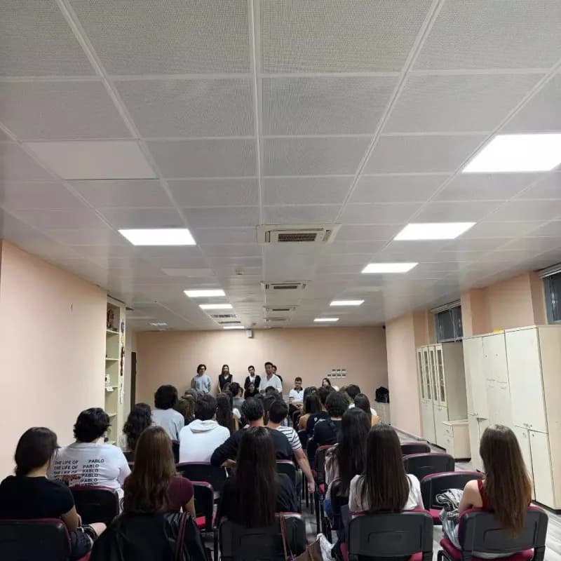 Menteşe’de gençler tiyatro eğitimleriyle sahneye hazırlanıyor