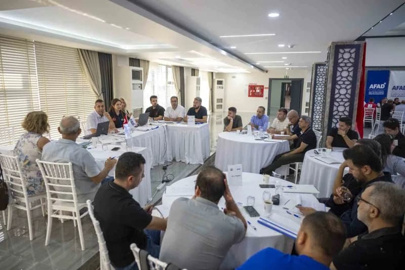 Mersin Büyükşehir Belediyesi, kentin afetlere karşı dirençliliğini artırmak amacıyla Mersin İl Afet Risk Azaltma Planı’n