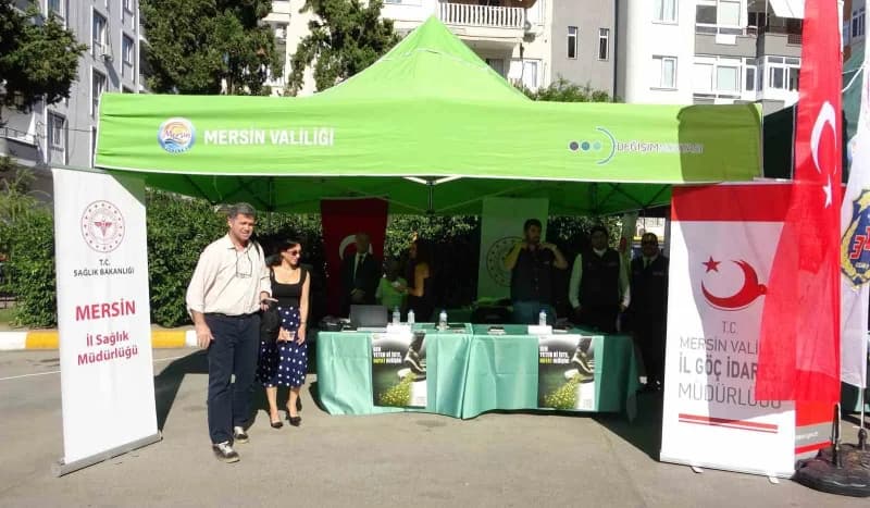 Mersin'de bağımlılıkla mücadele kapsamında 15 paydaş kurumun yer aldığı 'değişim Noktası Projesi' hayata geçirildi.