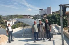 Mersin’de orman köylerinde kurulan güneş enerjisi panelleri ve köy manzarası
