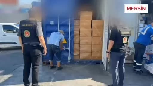 Mersin ve İstanbul Havalimanı’nda ele geçirilen uyuşturucu maddeler ve operasyon görüntüleri