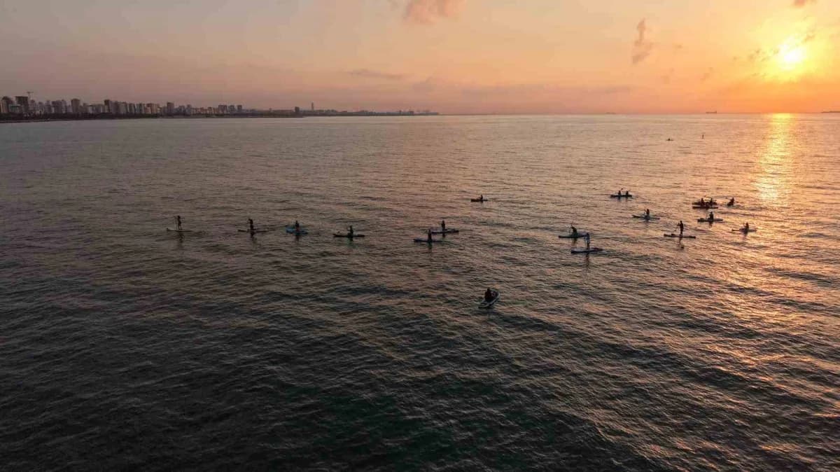 Mersin Büyükşehir Belediyesi, Avrupa Hareketlilik Haftası kapsamında Babil Su Sporları merkezi’nde Kano ve SUP Board etk