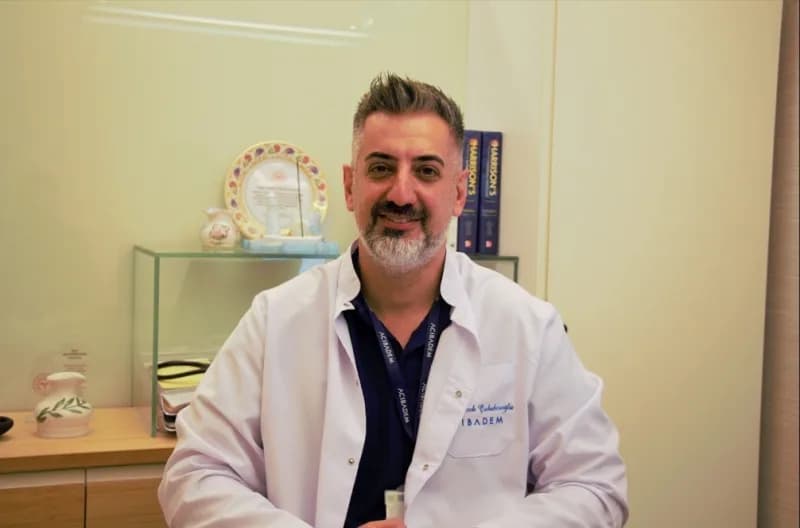 Muğla'da sıcak hava nedeniyle mide ve bağırsak enfeksiyonlarına karşı uyarı yapan uzman doktor